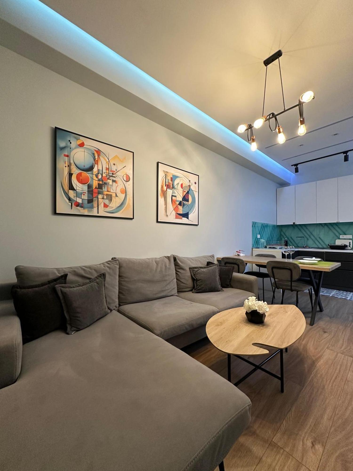 Picasso Apartment Tirana